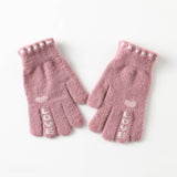 SKIN FRIENDLY WARM AND CUTE HEART SHAPED GLOVES_CWMM1505