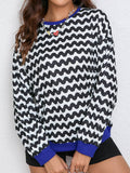 Wavy Color-Blocked Long-Sleeved Sweatshirt