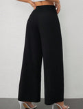 Slimming wide-leg pants for commuting
