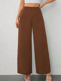 Slimming wide-leg pants for commuting