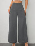 Slimming wide-leg pants for commuting
