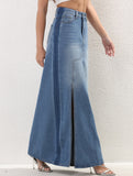 Versatile mid-length slit skirt