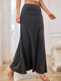Fashionable knitted solid color skirt