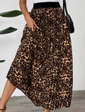 Pleated midi skirt with leopard print