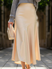 Slim-fitting high-waisted elastic midi skirt