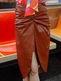 Pleated mid-length slit hip skirt