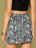 High-waisted A-line solid color bodycon mini skirt