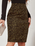 Leopard print high-waisted printed midi skirt