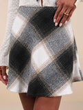 High-waisted plaid A-line skirt with elastic zipper