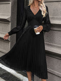 Long-sleeved pure color dress with high-end feel