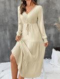 2025 Autumn Pleated V-Neck Solid Color Dress