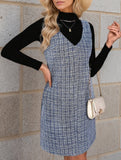 Sleeveless midi dress with suspenders and V-neck