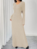 Simple V-neck single-breasted ribbed dress