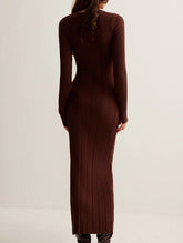 Retro solid color V-neck slim knit dress