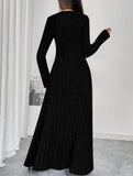Plus-size ribbed elegant V-neck dress for women