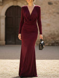 Slim-fit elegant V-neck dress for women_CWDMD02158