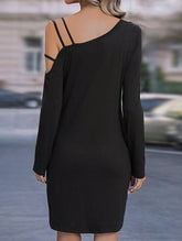 Off-shoulder slim-fit twisted long-sleeved dress