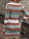 V-neck double pocket slim-fit sweater dress
