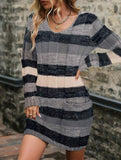 V-neck double pocket slim-fit sweater dress