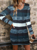 V-neck double pocket slim-fit sweater dress
