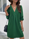 Casual V-neck pleated long-sleeved dress