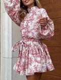 Fashionable long-sleeved tie-print dress