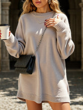 Fashionable loose-fitting pullover knit sweater