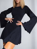 Casual bell-sleeve backless dress