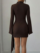Solid color slim fit metal buckle dress