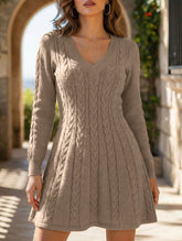 Retro cable knit V-neck fitted dress