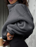 Versatile solid color zip-up collar coat