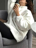 Versatile solid color zip-up collar coat