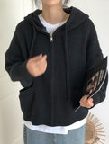 Retro-style relaxed knit cardigan