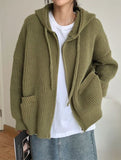 Retro-style relaxed knit cardigan