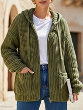Retro-style relaxed knit cardigan