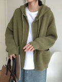 Retro-style relaxed knit cardigan