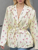 Elegant belted V-neck printed coat for women_CWOCO00755