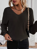 Fashionable V-neck long-sleeved sweater