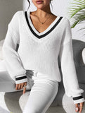 Contrast color V-neck loose sweater