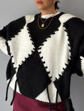 Crew neck long sleeve contrast color sweater