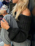 Simple off-shoulder slim-fit knit sweater