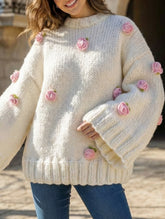 LAZY STYLE CREAMY WHITE FLORAL EMBELLISHED SWEATER