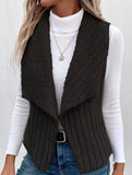 Simple sleeveless versatile vest