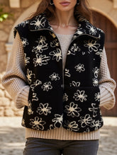 Fashion lapel flower integrated sleeveless vest