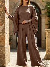 Solid color round neck bat sleeve suit
