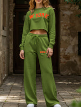 Loose sweatshirt and casual pants set