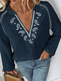 Fashionable design V-neck embroidered top