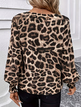V-neck leopard print loose long-sleeved shirt