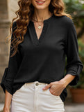 V-neck three-quarter sleeve button loose T-shirt