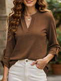 V-neck three-quarter sleeve button loose T-shirt